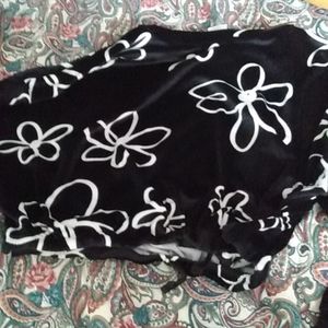 Long sleeve crop top
